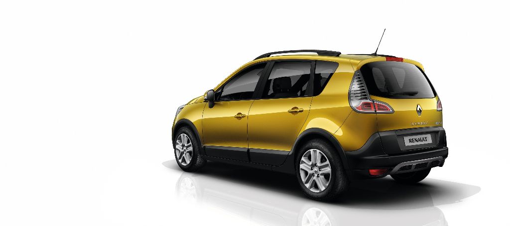 Renault_43593_global_fr