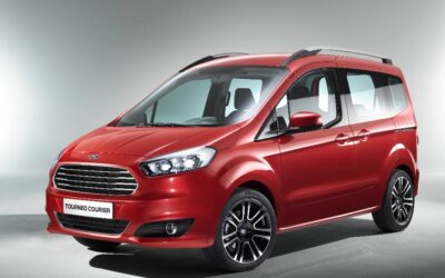 Nouveau Ford Tourneo Courier 2013