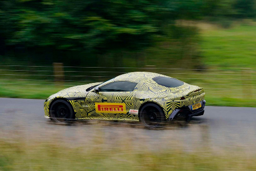 Nouvelle Aston Martin Vantage profil