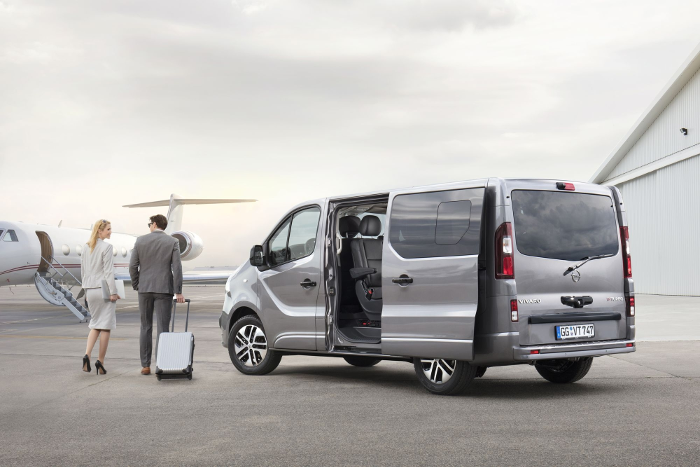 Nouvel Opel Vivaro Combi : voyager en classe Affaires
