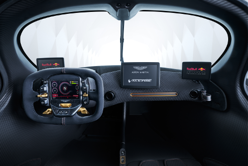 Aston Martin Valkyrie planche de bord cockpit de pilote
